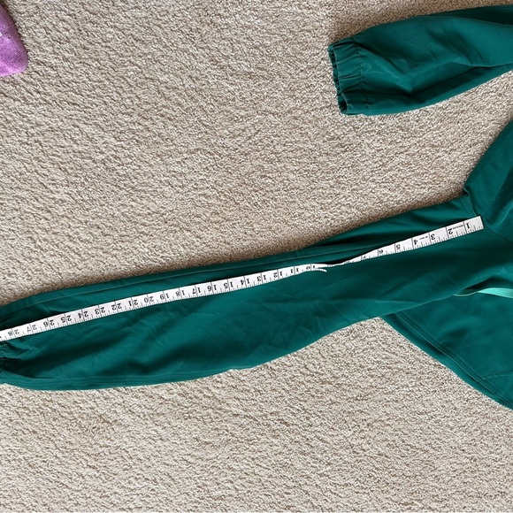 FIGS Women’s Green Blue Rafaela Cargo Scrub Jumpsuit (Limited Edition) Size XS - Picture 10 of 10